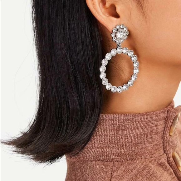 Silver hoop earrings - Picture 2 of 4